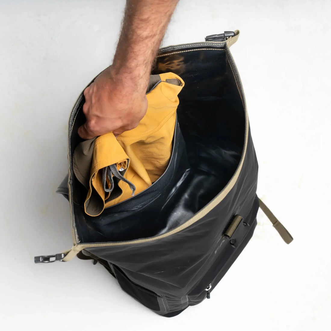FARO Wetsuit Dry Bag Waterproof Backpack (30L)